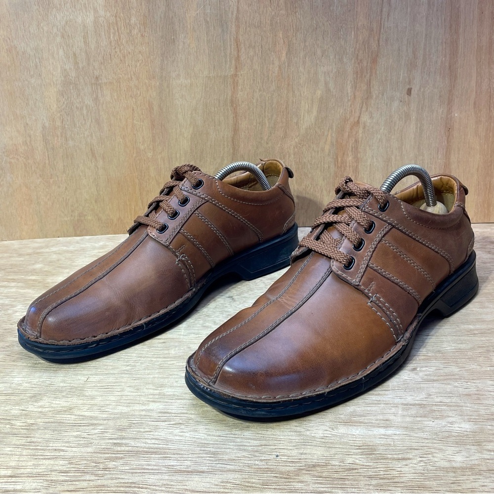 Clarks Oxford Shoes Men’s 9.5M Brown Touareg Lace Up Biker Toe